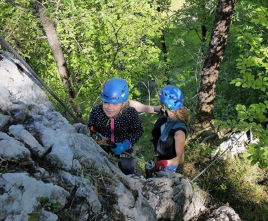 Weissbach Gams Kitz Klettern Klettersteig Alpinskischule Hirnboeck TEASER